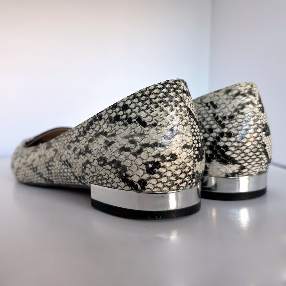 Expression Snakeskin Pointed Toe Flats, Black & Off White with Low Heel, sz 6 - Picture 4 of 7